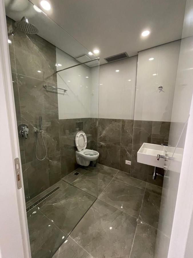Saranda Lux Apartments Bagian luar foto