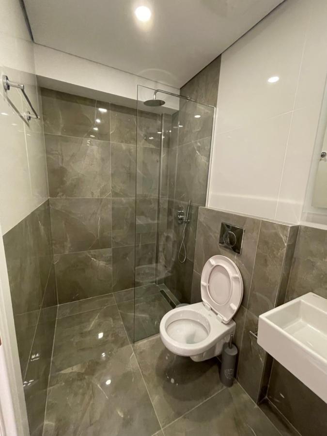 Saranda Lux Apartments Bagian luar foto