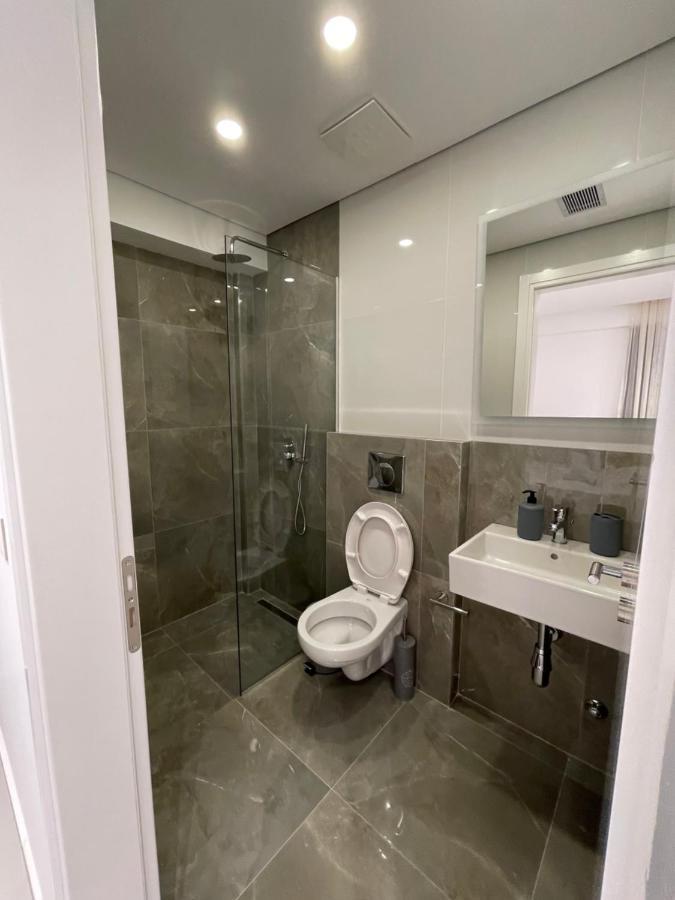 Saranda Lux Apartments Bagian luar foto