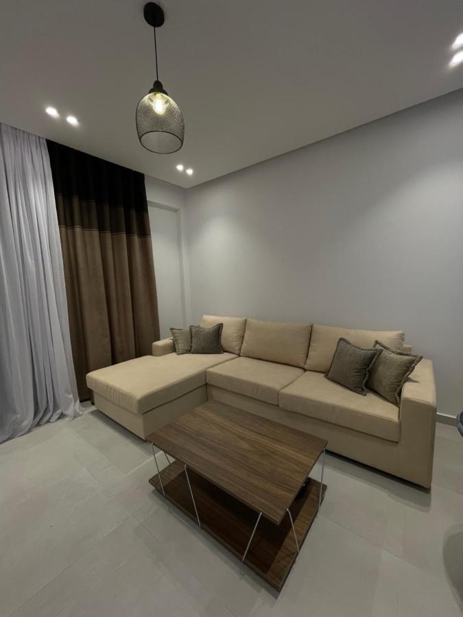 Saranda Lux Apartments Bagian luar foto